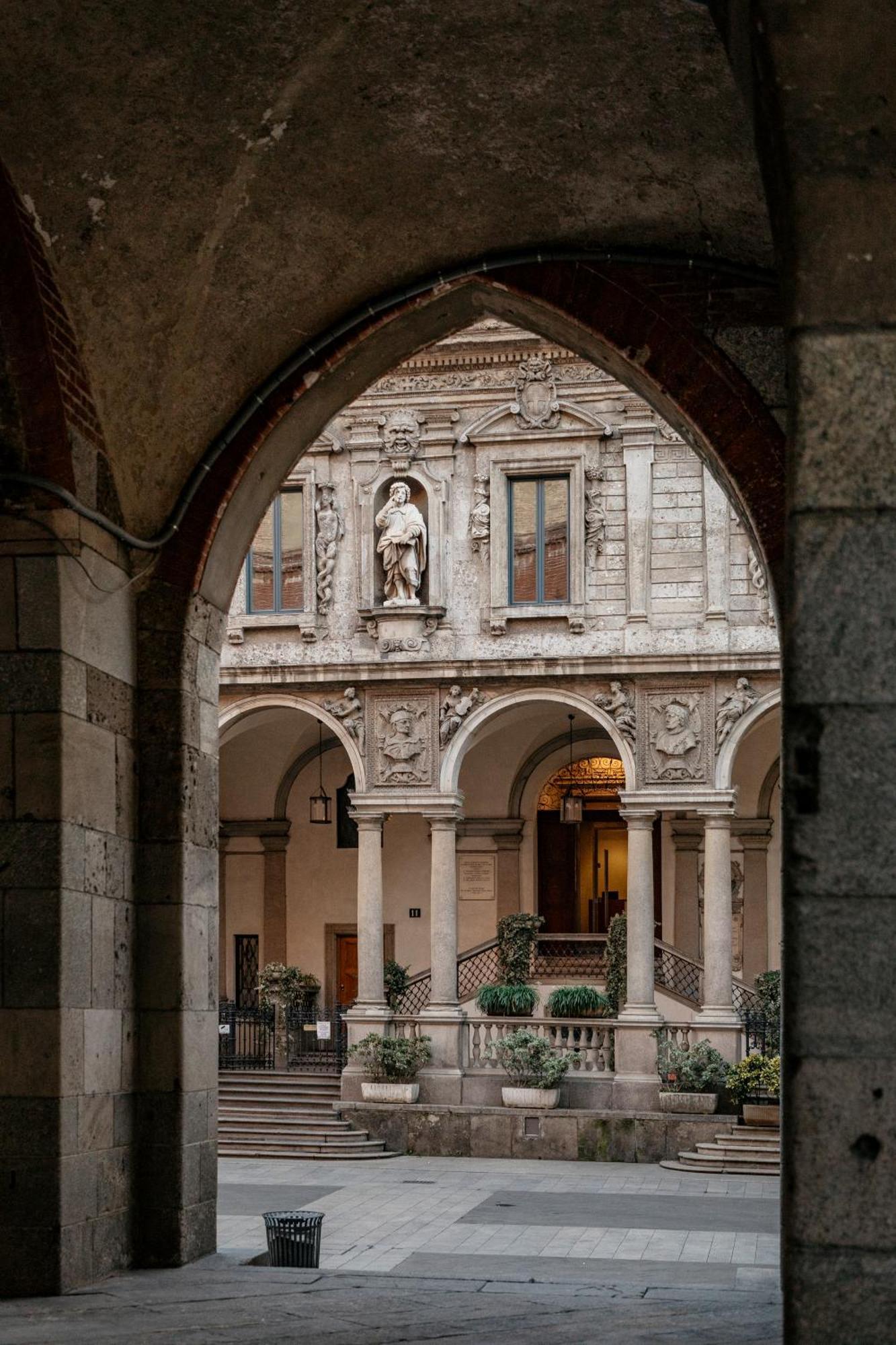 Palazzo Cordusio, A Gran Melia Hotel Milano Exteriör bild